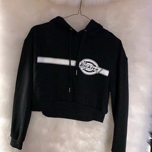 Cropped black and white Dickie’s hoodie